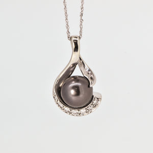 14K White Gold Tahitian Pearl Pendant
