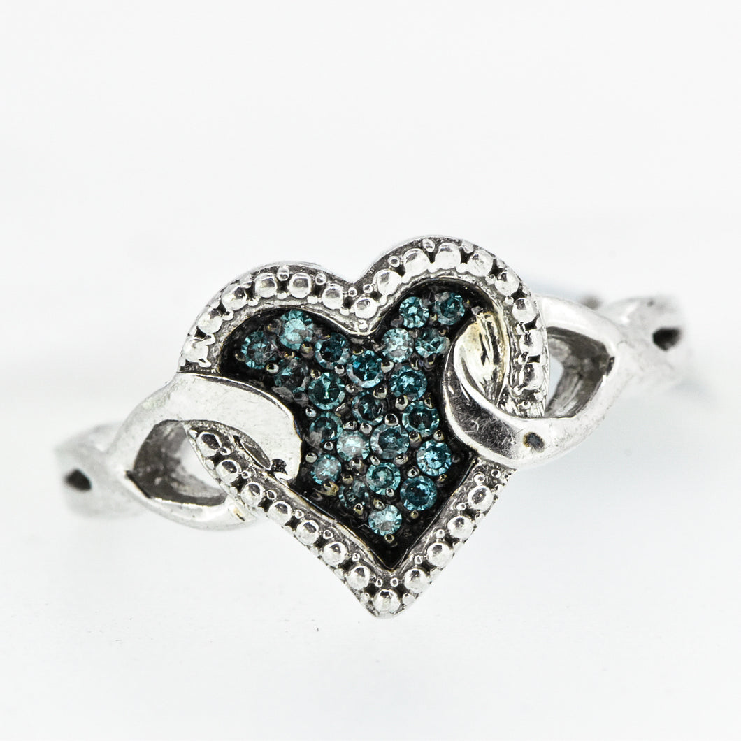 Blue diamond heart ring 2025