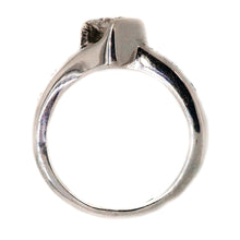 Load image into Gallery viewer, 14K Tension Set Diamond Engagement Ring