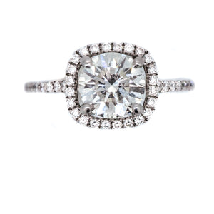 18K White Gold Engagement Ring with Halo