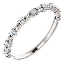Load image into Gallery viewer, 14K Diamond Anniversary Band