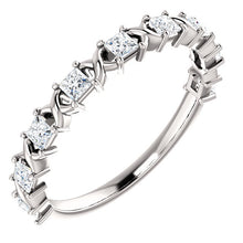 Load image into Gallery viewer, 14K Diamond Anniversary Band
