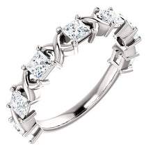 Load image into Gallery viewer, 14K Diamond Anniversary Band