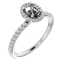 Load image into Gallery viewer, 14K Halo Style Engagement Ring