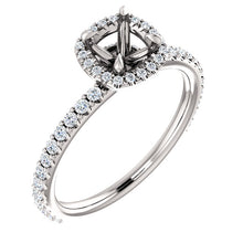 Load image into Gallery viewer, 14K Halo Style Engagement Ring